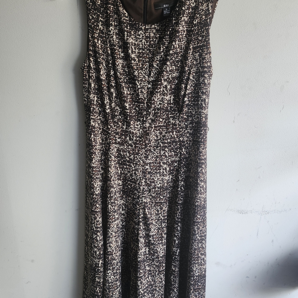 R& K Elegant Brown Patterned Dress with Belt and Jacket
